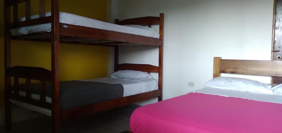 Casa Mafer Lodge Montañita Eksteriør billede