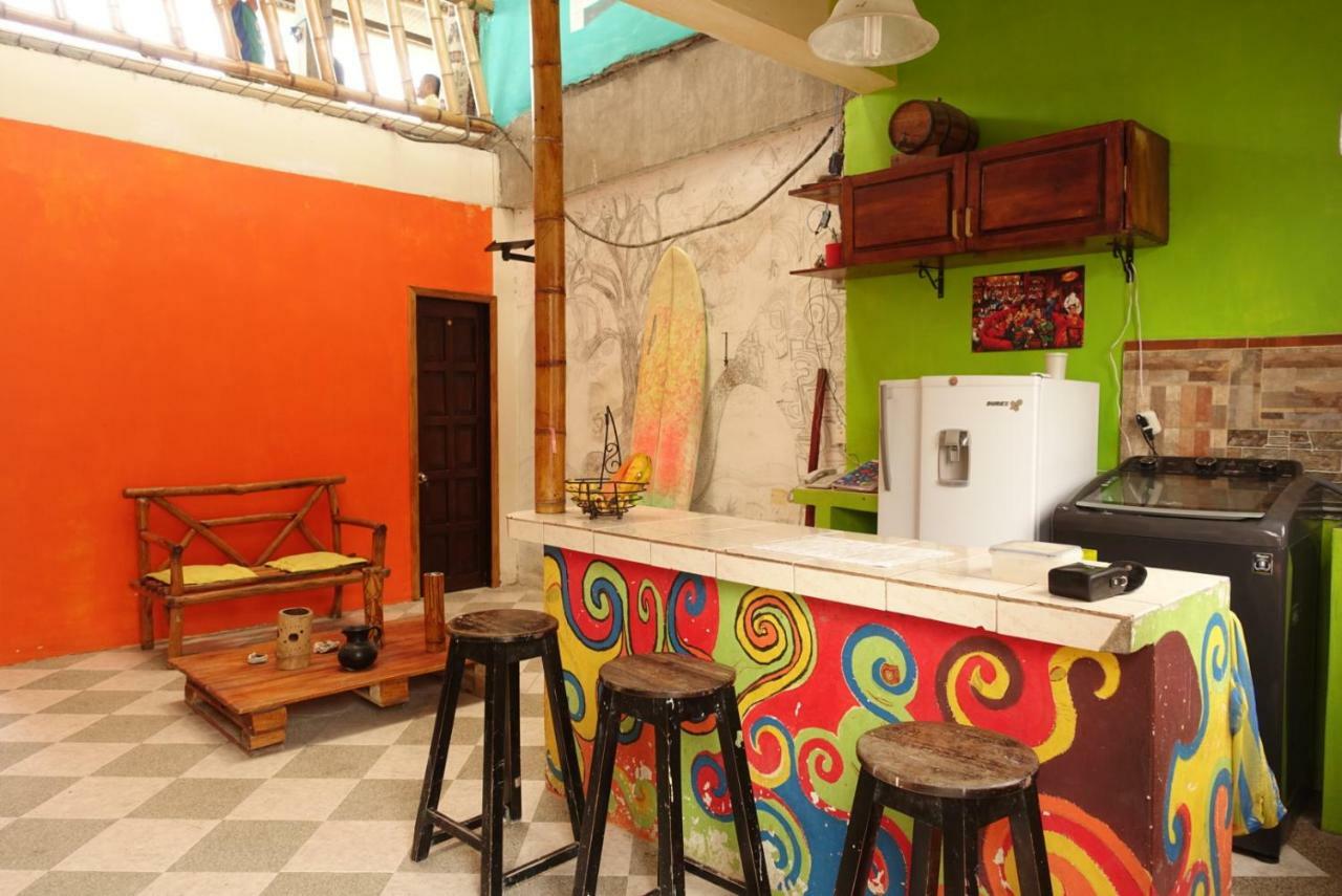 Casa Mafer Lodge Montañita Eksteriør billede